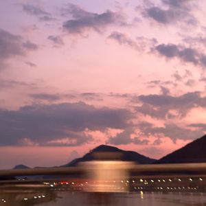 东北野鸡大学洗澡网
